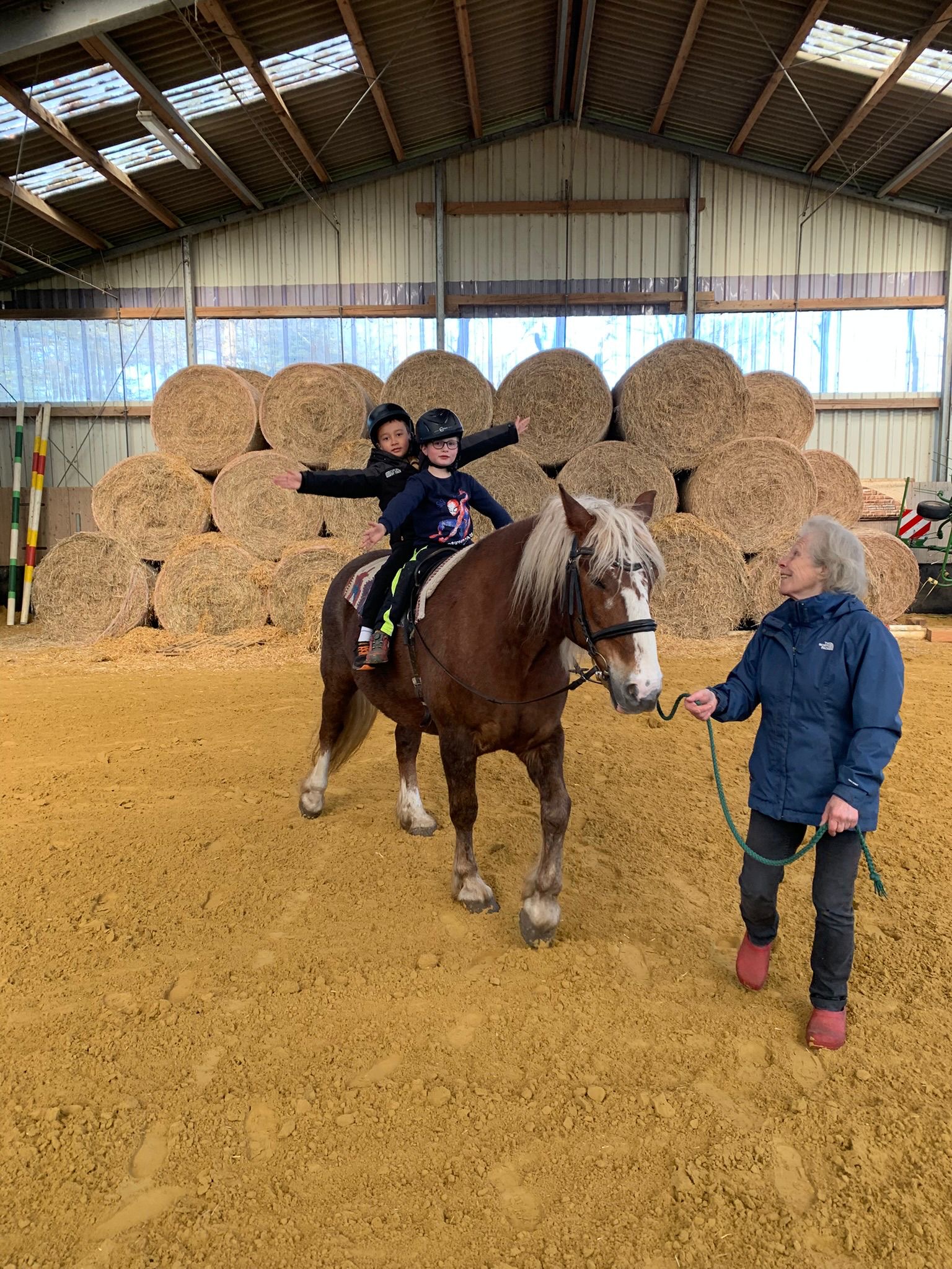 b1ee30d2 fe98 4010 bfc9 534b5615cddc